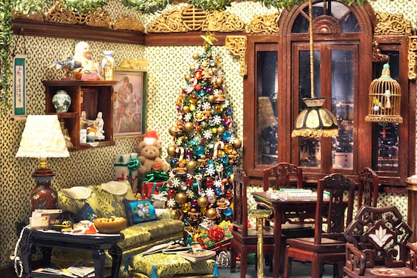 Frank Wong Postcard: Christmas Living Room